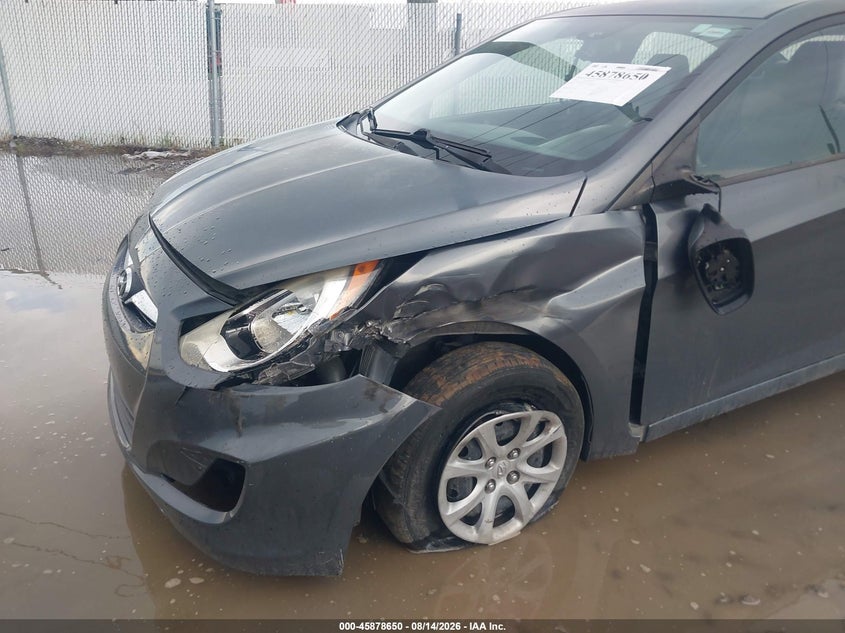 2013 HYUNDAI ACCENT auction photo 6