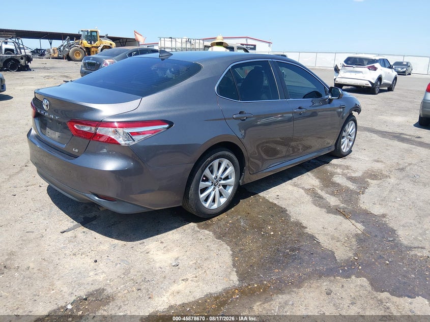 2020 TOYOTA CAMRY auction photo 4