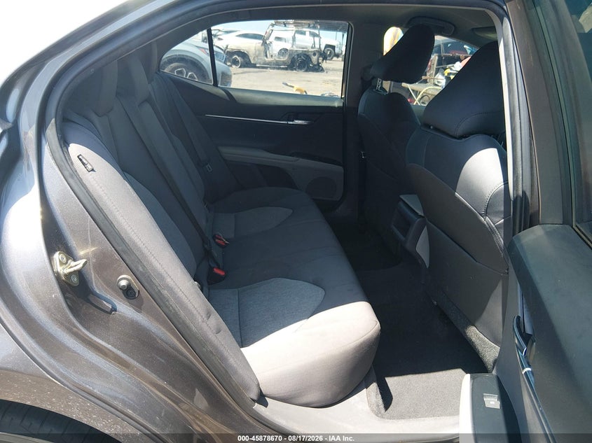 2020 TOYOTA CAMRY auction photo 8