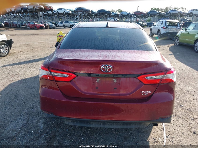TOYOTA CAMRY - zdjęcie 16