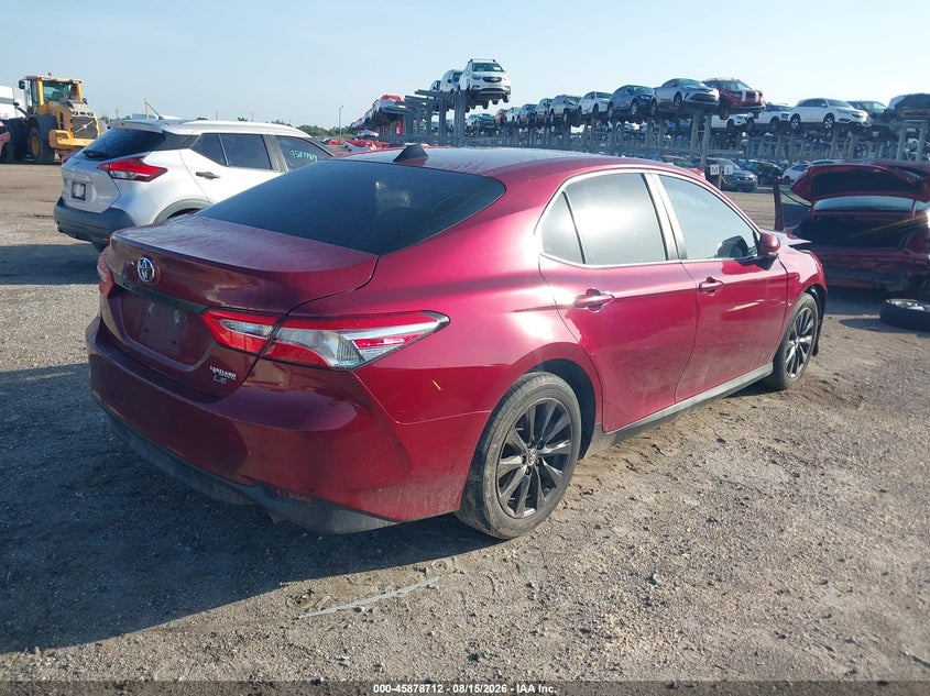 TOYOTA CAMRY - zdjęcie 4