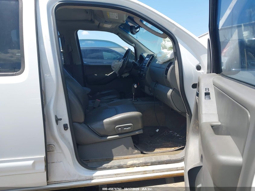 2011 NISSAN FRONTIER — zdjęcie 5