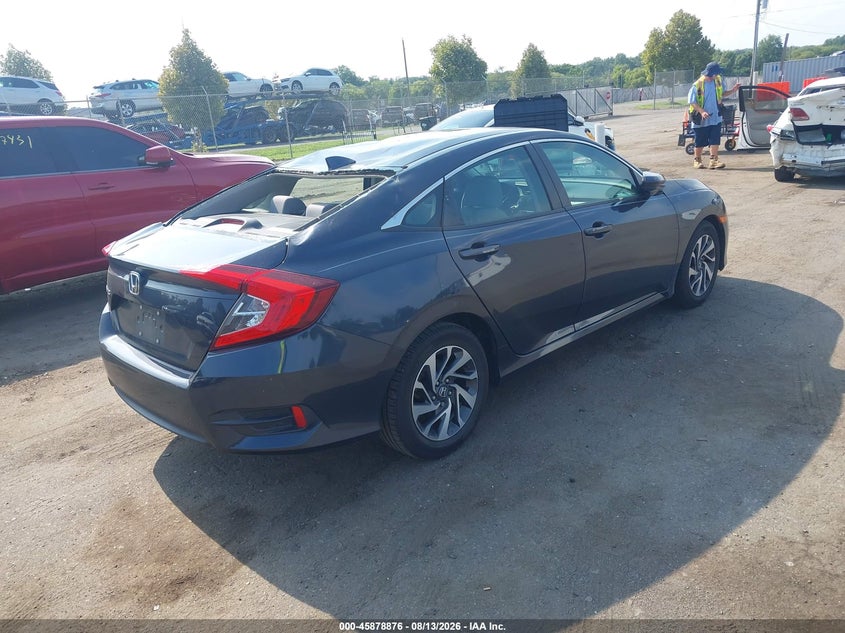 2018 HONDA CIVIC auction photo 4
