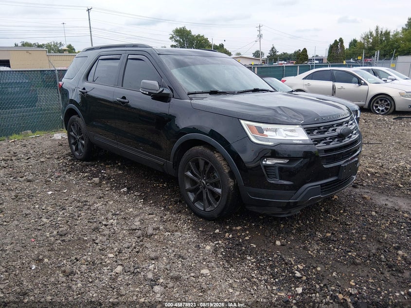 Vin: 1fm5k8d87jgc67333, lot: 46377919, ford explorer xlt 2018 img_1
