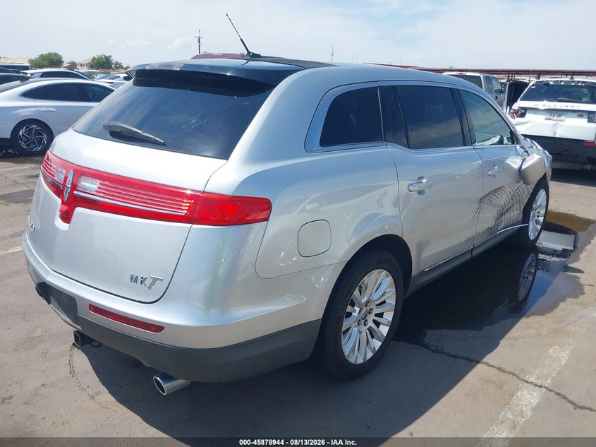 LINCOLN MKT 2012 VIN 2LMHJ5FR9CBL50264