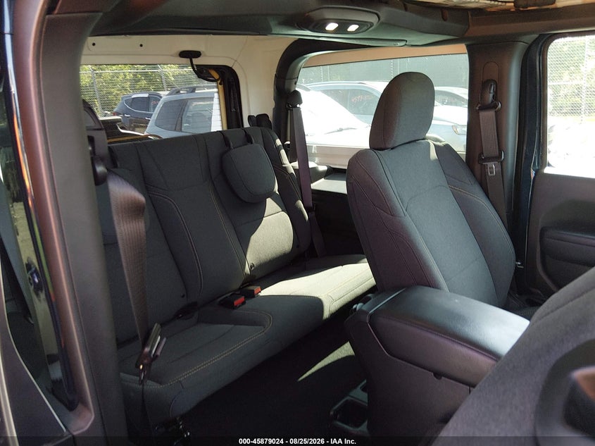 2025 JEEP WRANGLER auction photo 8