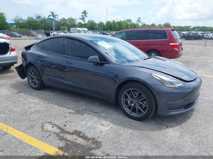 Vin: 5yj3e1ea6pf667883, lot: 46378040, tesla model 3 rear-wheel drive 2023 img_1