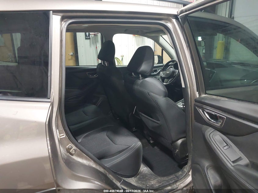 2022 SUBARU FORESTER auction photo 8