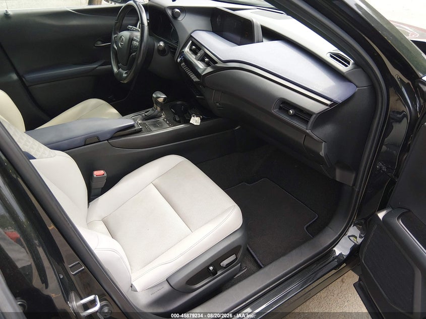 2021 LEXUS UX 250H auction photo 5