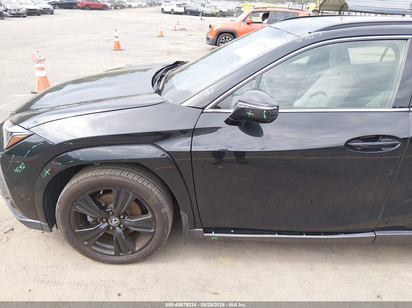 2021 LEXUS UX 250H auction photo 6