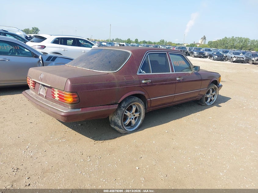 1991 MERCEDES-BENZ 300 auction photo 4
