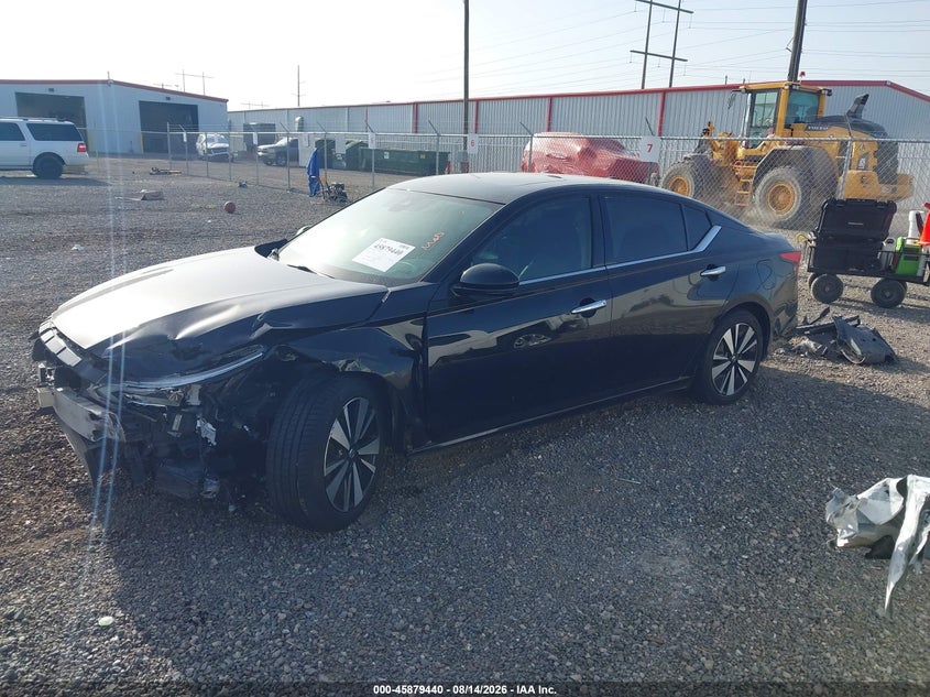 2019 NISSAN ALTIMA auction photo 2