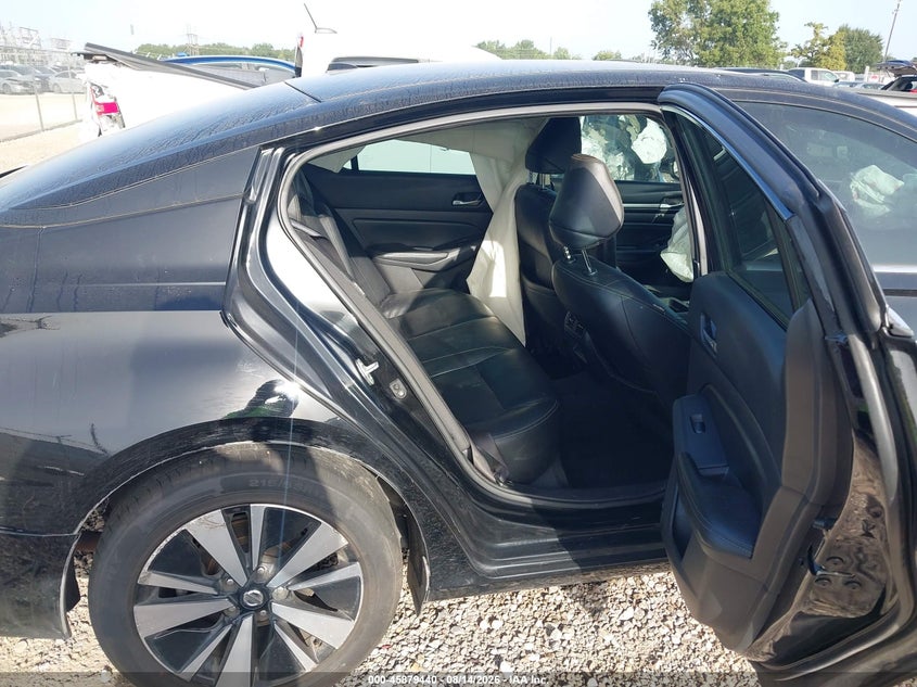 2019 NISSAN ALTIMA auction photo 8