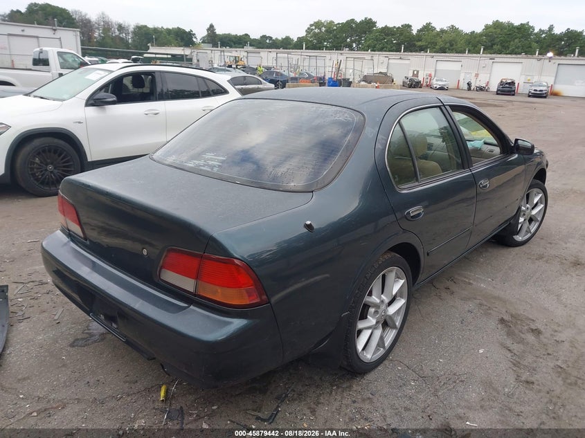 1997 NISSAN MAXIMA auction photo 4