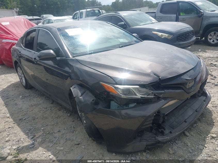2018 TOYOTA CAMRY auction photo 1