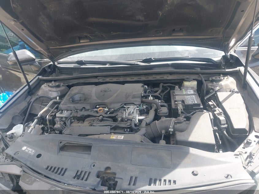 TOYOTA CAMRY - zdjęcie 10