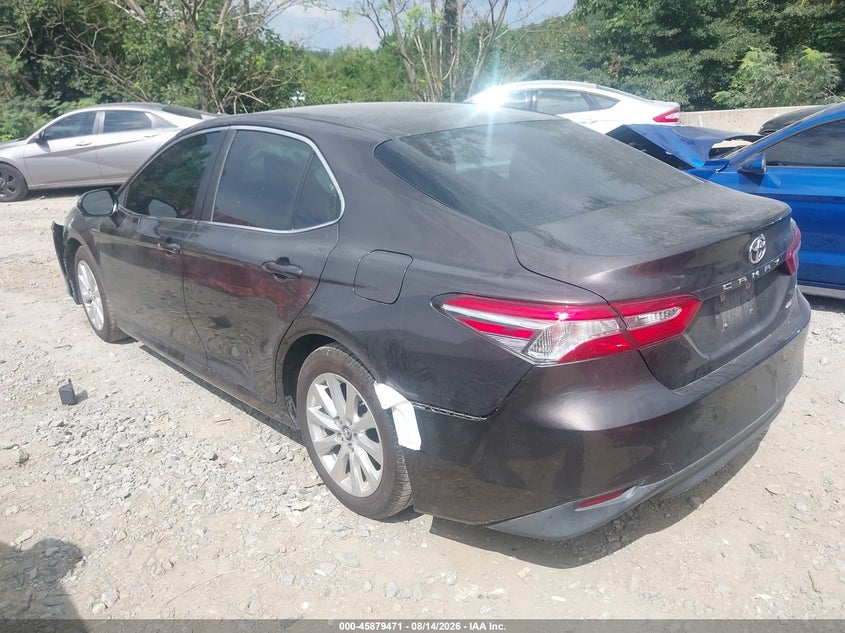 2018 TOYOTA CAMRY auction photo 3