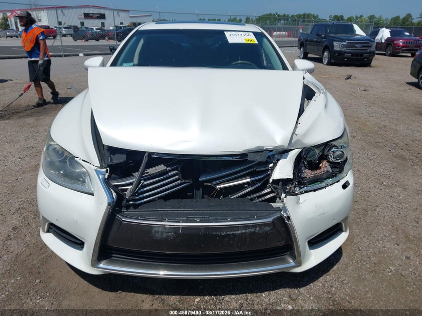 Фото 12 - LEXUS LS 460
