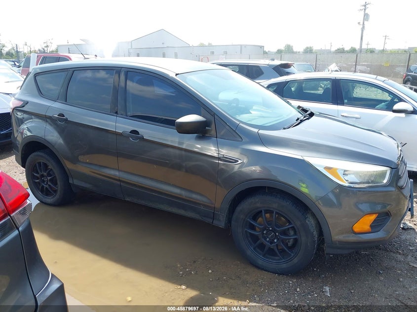 2017 FORD ESCAPE S · Photo 12
