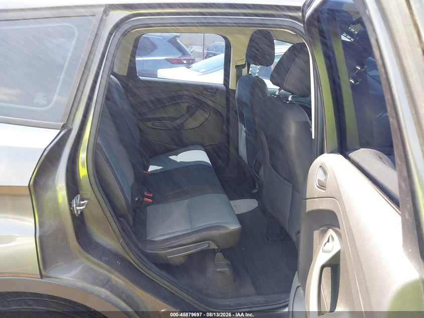 2017 FORD ESCAPE S · Photo 8