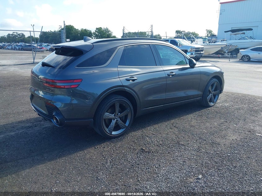 2024 GENESIS GV70 auction photo 4
