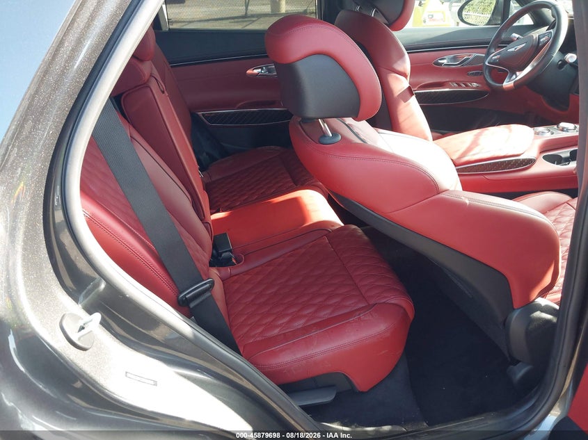 2024 GENESIS GV70 auction photo 8