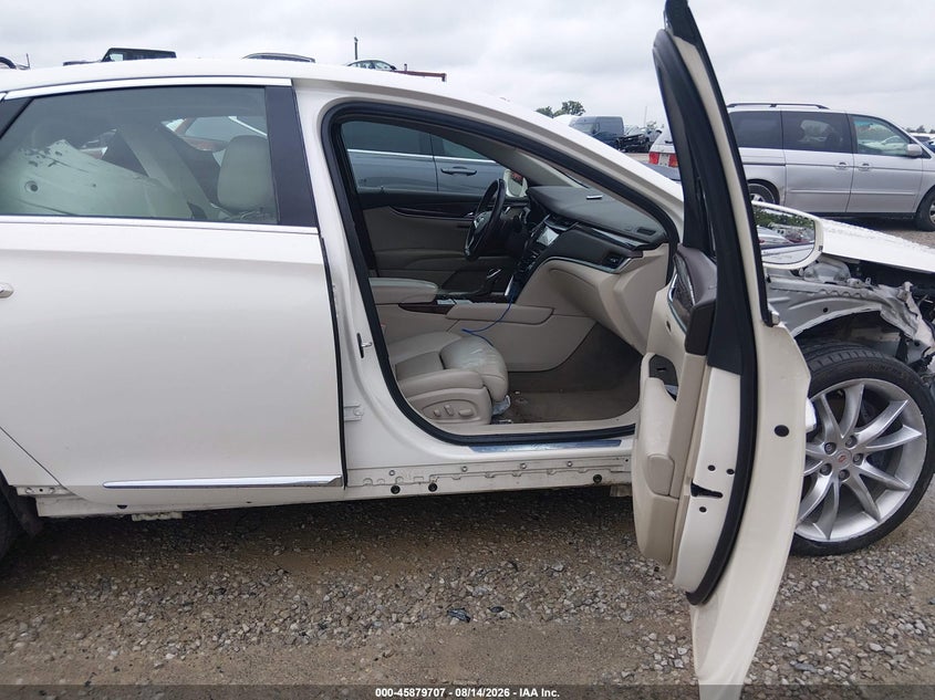 2015 CADILLAC XTS auction photo 5
