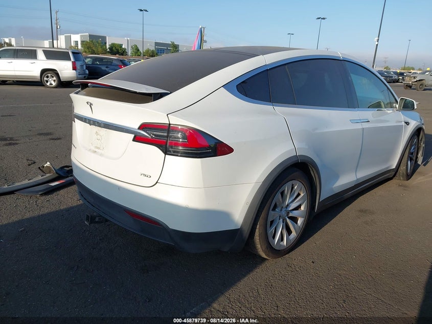TESLA MODEL X 2018 VIN 5YJXCAE20JF120938