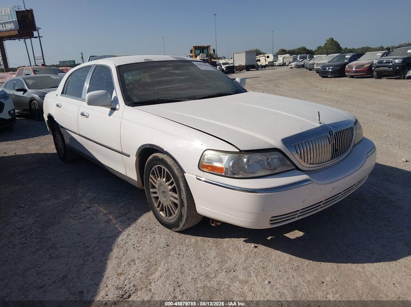 2008 LINCOLN TOWN CAR auction photo 1