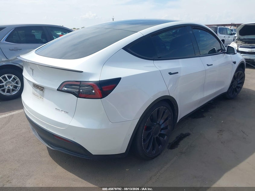 TESLA MODEL Y 2021 VIN 5YJYGDEF9MF252565