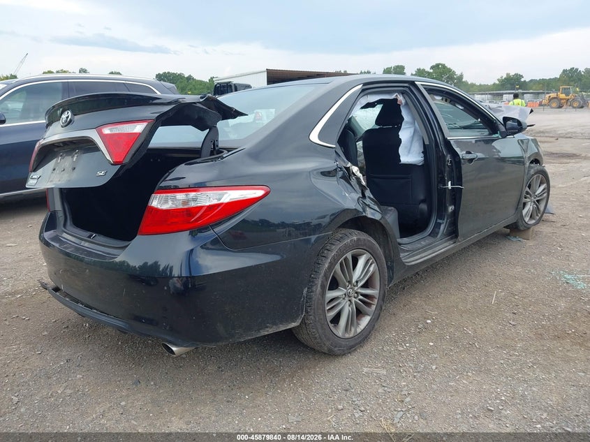 2016 TOYOTA CAMRY auction photo 4