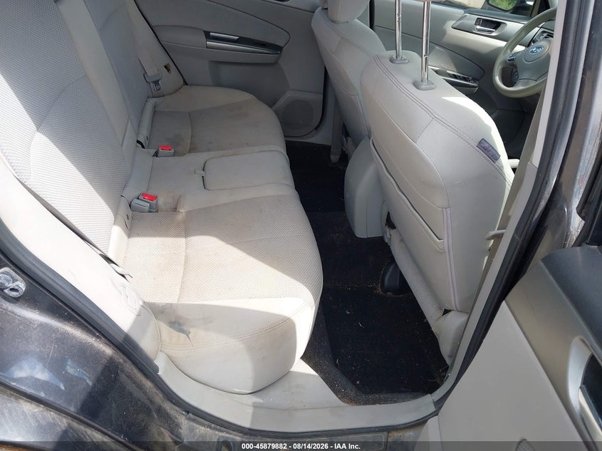 2012 SUBARU FORESTER auction photo 8