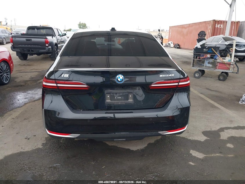 BMW I5 - zdjęcie 16