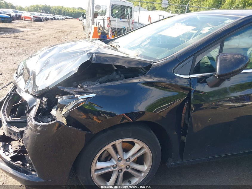 2017 CHEVROLET CRUZE auction photo 6