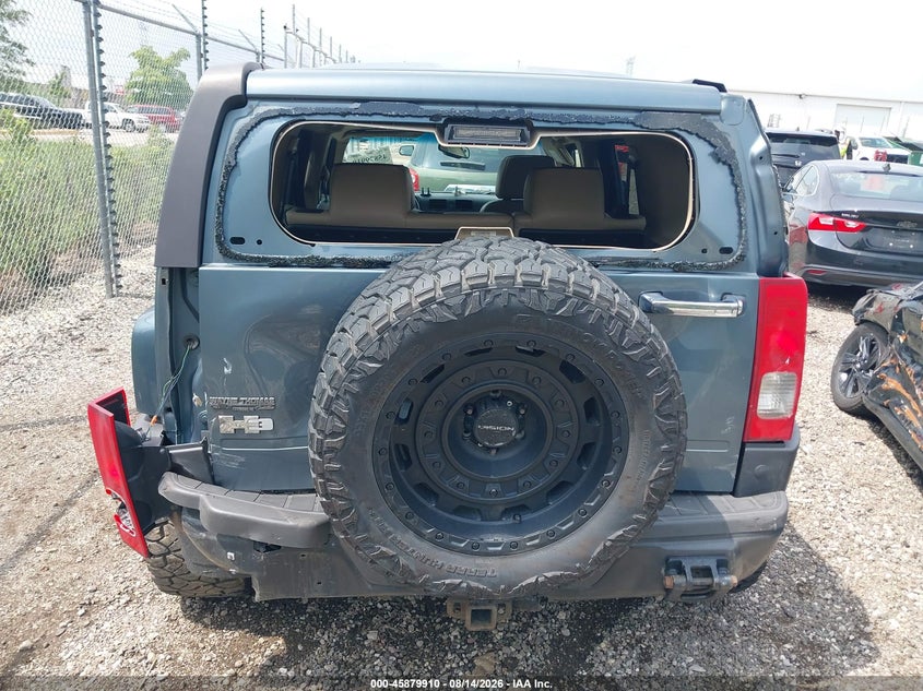HUMMER H3 SUV 2006 VIN 5GTDN136068312928