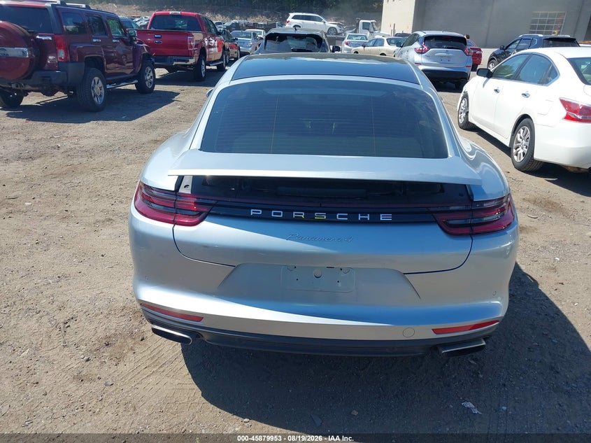PORSCHE PANAMERA - zdjęcie 16
