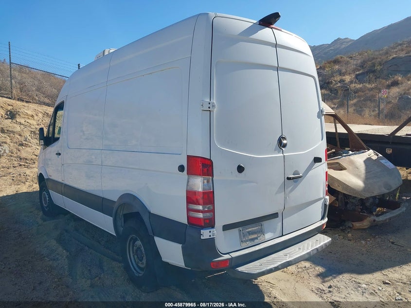 2015 MERCEDES-BENZ SPRINTER 3500 auction photo 3