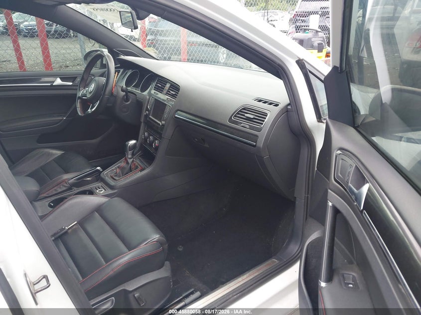 2016 VOLKSWAGEN GOLF GTI auction photo 5