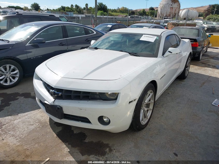 2011 CHEVROLET CAMARO auction photo 2