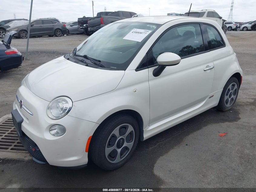 2015 FIAT 500E auction photo 2