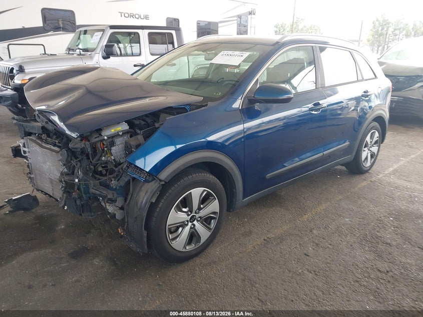 2017 Kia Niro, Front End, IAAI, VIN KNDCB3LCXH5101477 — photo 2