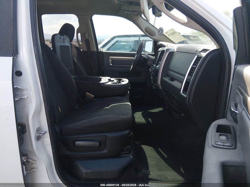 RAM 1500 CLASSIC 2020 VIN 1C6RR6GG1LS105178