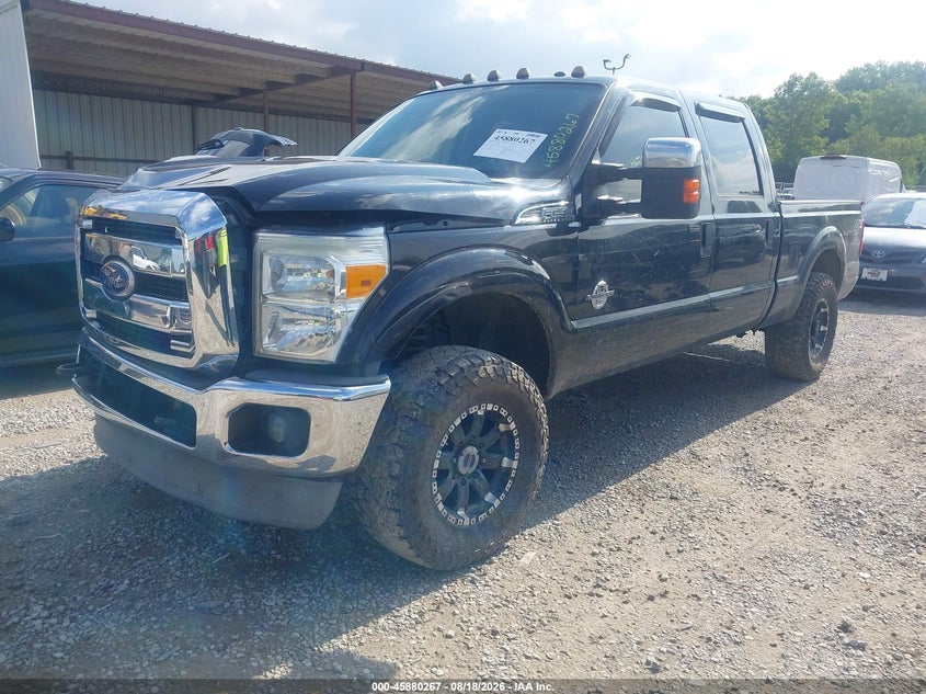 2011 Ford F250, Right Front, IAAI, VIN 1FT7W2BT6BEB08404 — photo 2