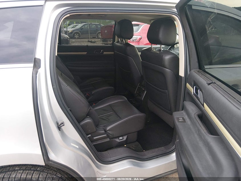 LINCOLN MKT 2016 VIN 2LMHJ5AT5GBL02544
