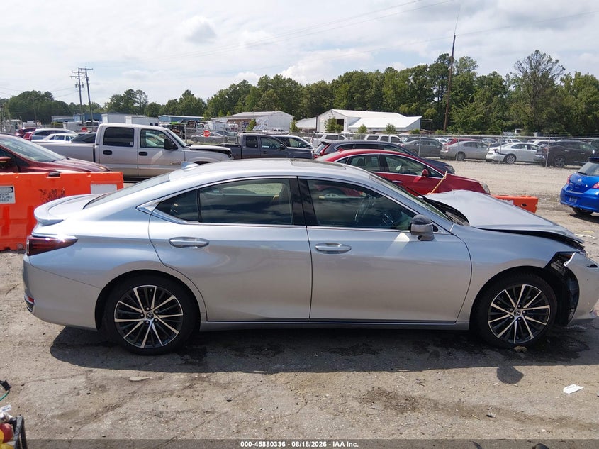LEXUS ES 300H 2024 VIN 58ADA1C14RU042528
