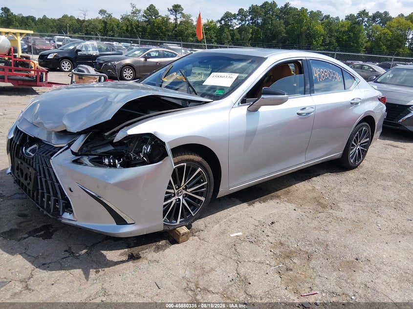 2024 LEXUS ES 300H auction photo 2
