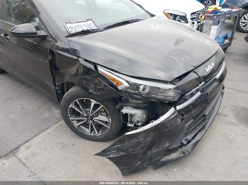 2023 KIA FORTE auction photo 6