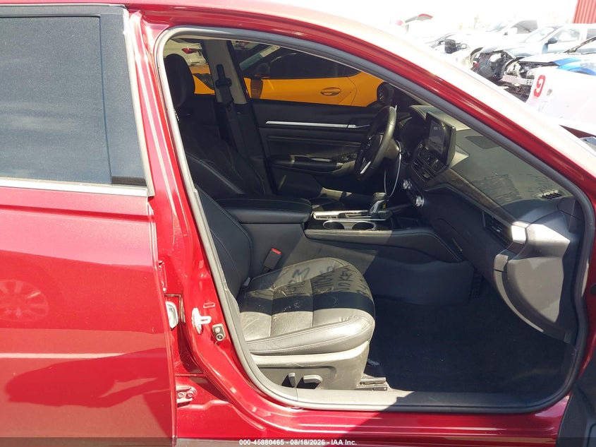 2023 NISSAN ALTIMA auction photo 5