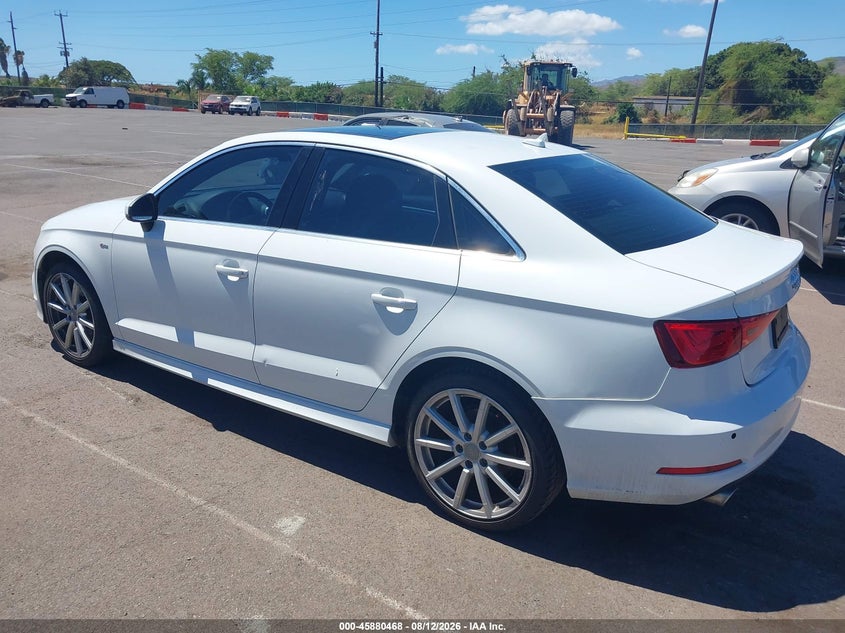 2016 AUDI A3 auction photo 3