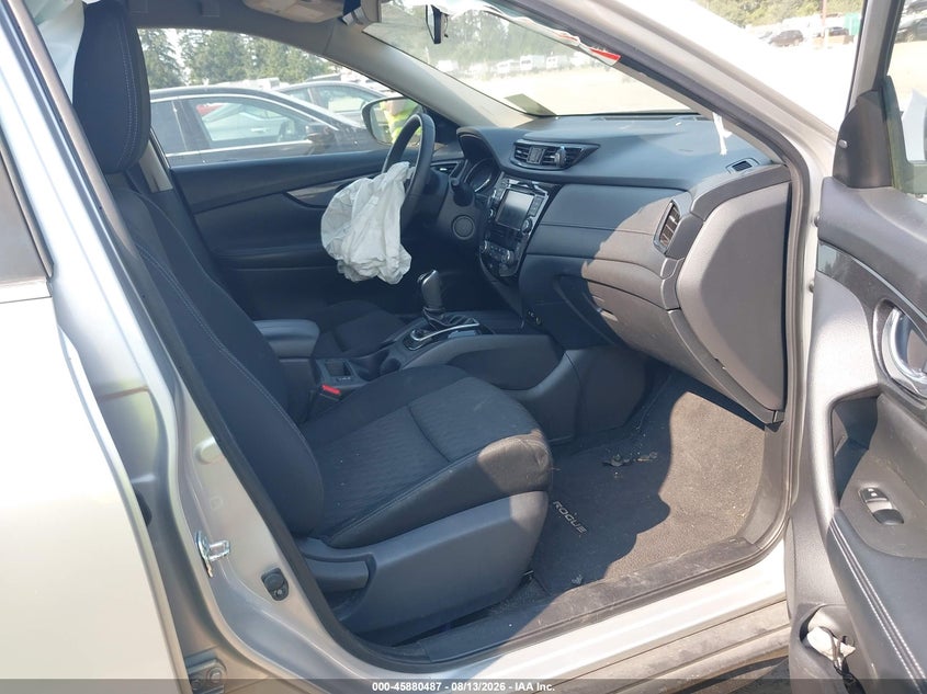 2020 NISSAN ROGUE auction photo 5